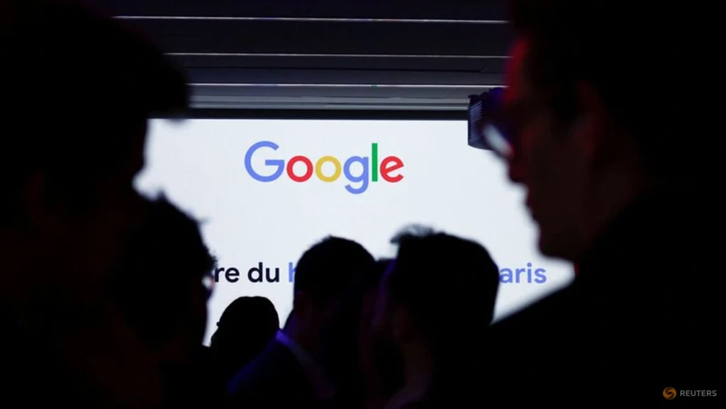 Alphabet Cloud Soars: AI Fuels Record Revenue Growth