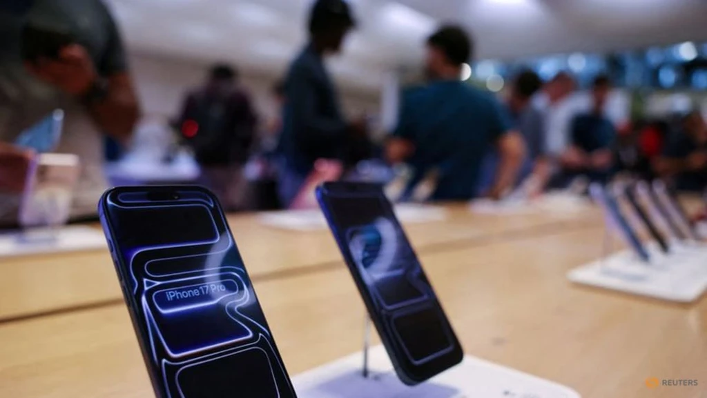 Apple Reclaims Global Smartphone Leadership in Q1