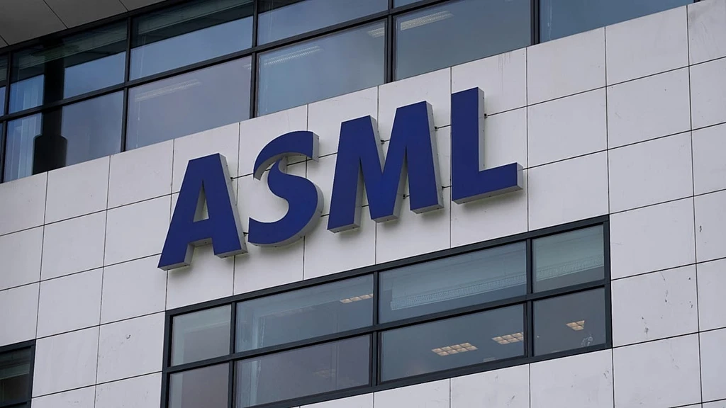 ASML's AI Boom: Dutch Giant Reports Strong Profit Surge