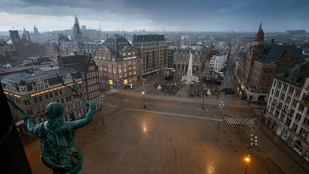 Explosion Rocks Amsterdam Jewish School; Mayor Denounces 'Cowardly Act'