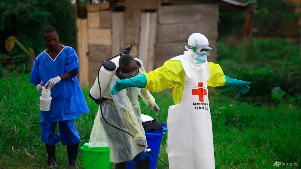 Ebola Outbreak in Congo Kills 65, New Strain Complicates Response