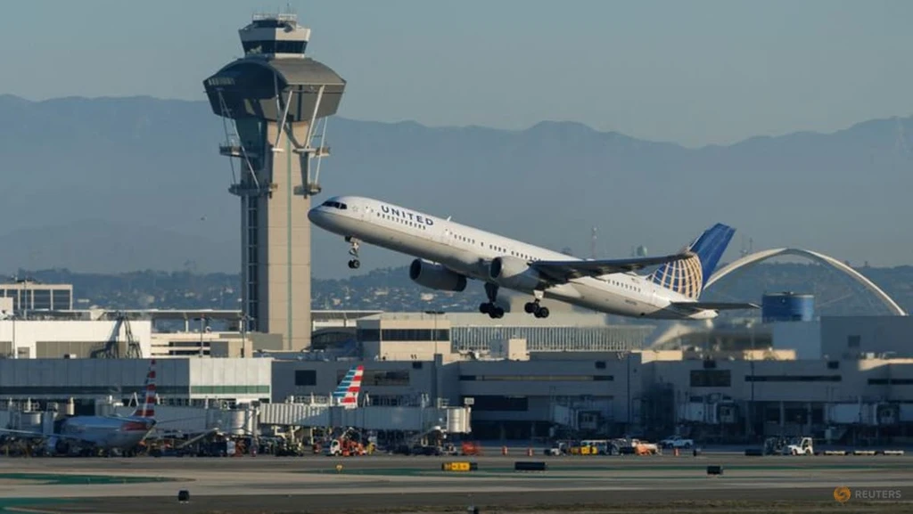 Airlines Hike Fares Amid Fuel Spike Threatening 2026 Profits