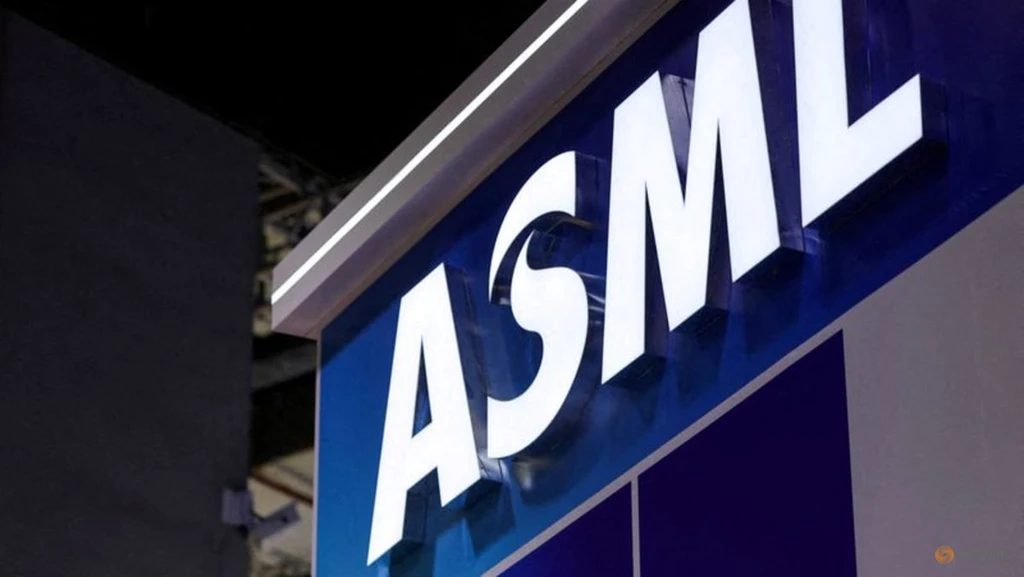 ASML Unveils Next-Gen EUV Chip Tools for AI Boom