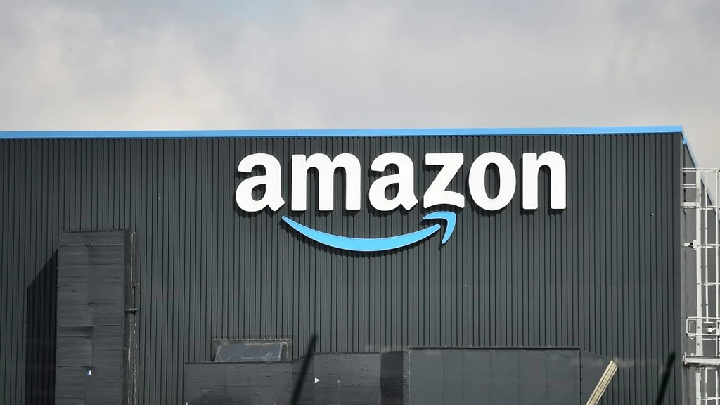 Amazon Workers Game AI Usage Metrics Amid Internal Pressure