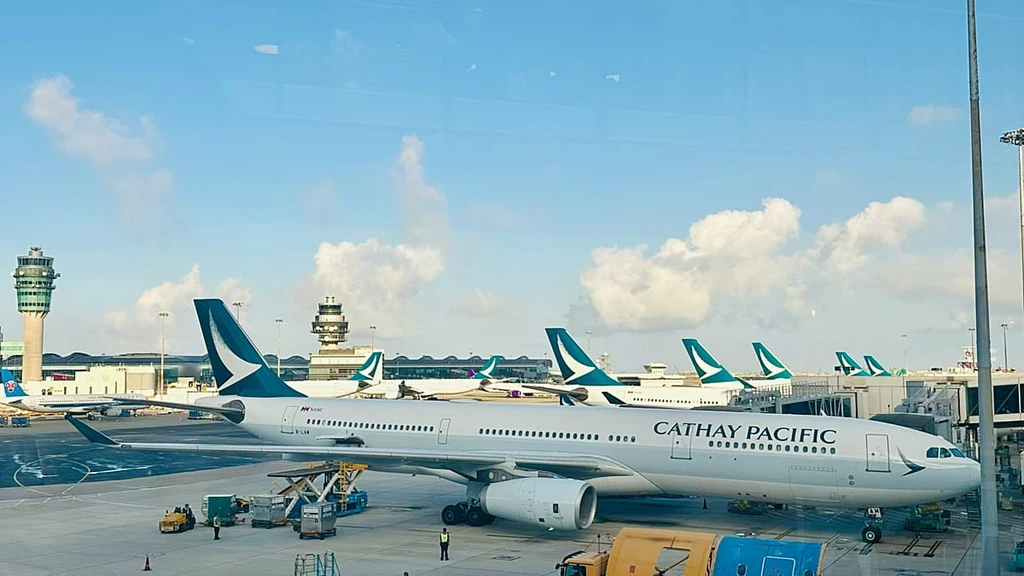 Global Airlines Slash Flights as War Drives Jet Fuel Costs Skyward