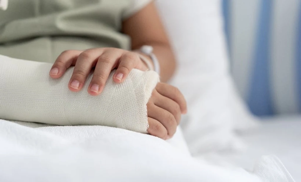 AI Shows Modest Gains in Detecting Child Abuse Fractures