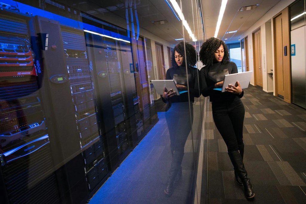 The Billion-Dollar Race to Make AI Really Understand the World