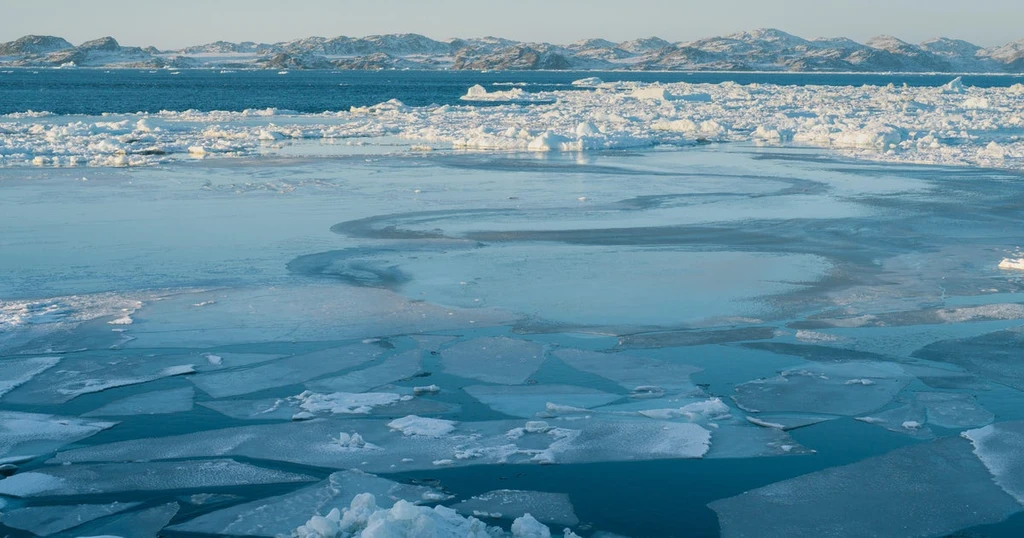 Arctic Sea Ice Hits Record Low Winter Maximum Amid Global Heat Surge