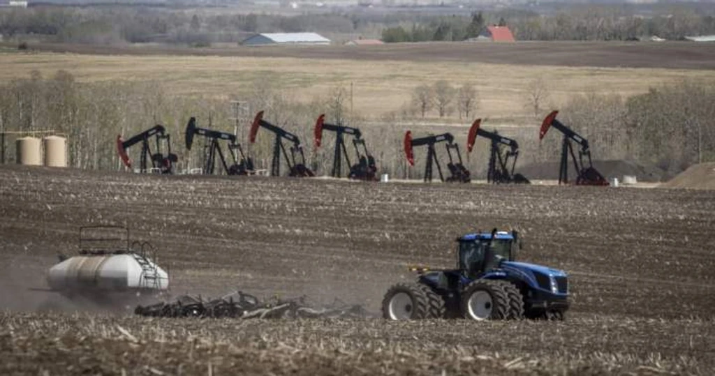 Alberta Targets Oil Firms Over Unpaid Municipal Taxes