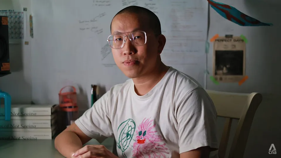 Artist with Aphantasia Navigates Creative World Without a Mind's Eye