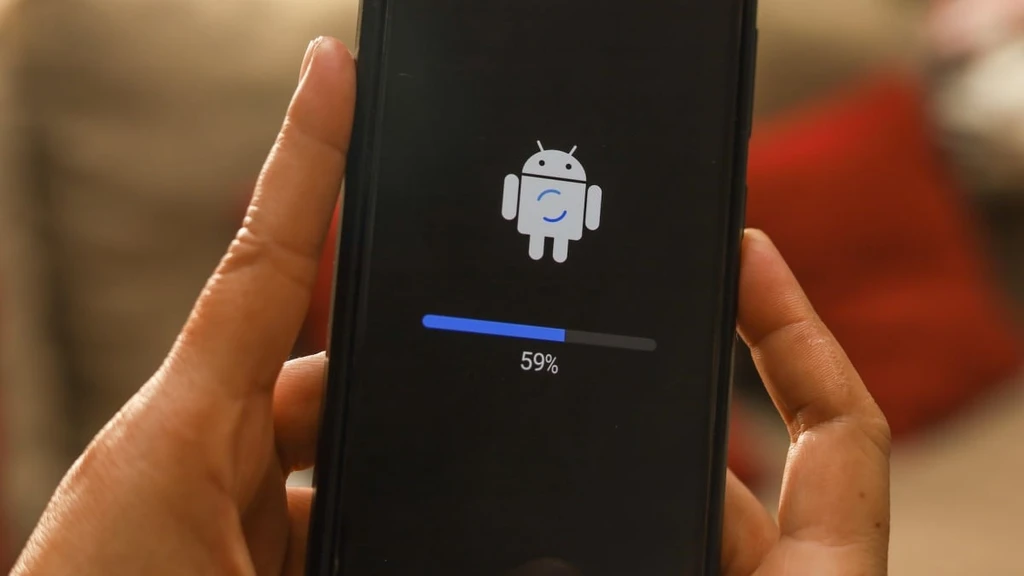 Android Users Urged to Update Immediately: 129 Security Flaws Patched