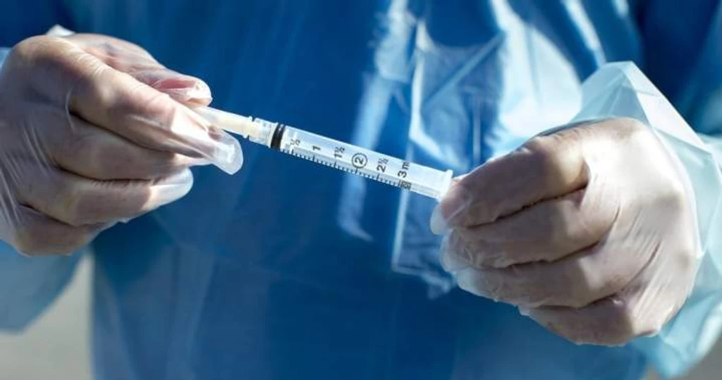 AI-Designed Vaccine Could Revolutionize Pandemic Defense