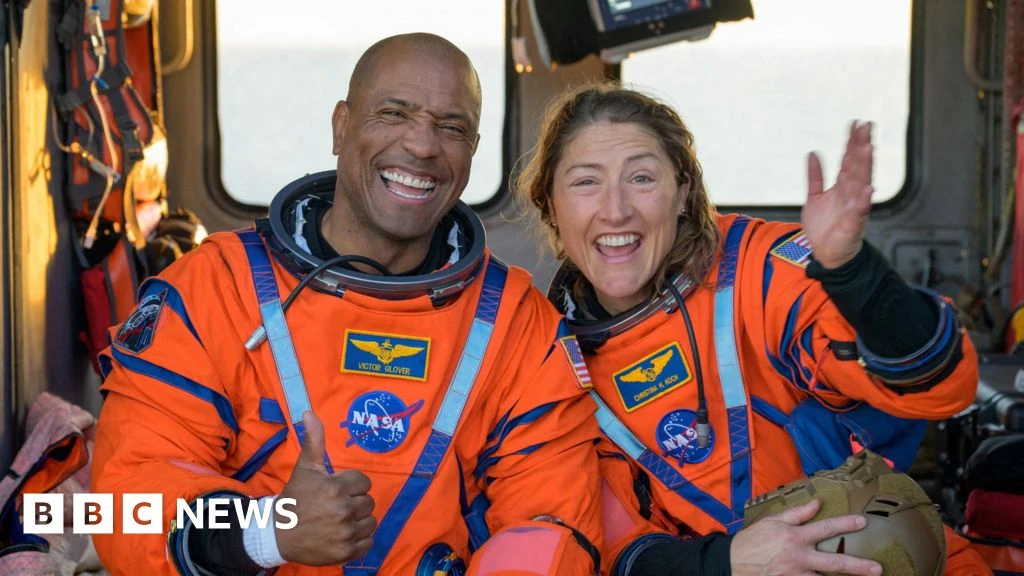 Artemis II Crew Returns Safely After Historic Lunar Orbit Mission