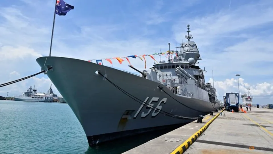 Australian Warship Navigates Taiwan Strait Amidst Chinese Surveillance