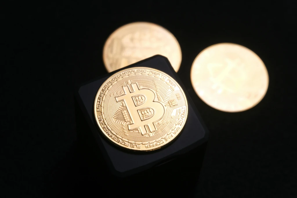 Bitcoin Surges Past $73,000, Triggering Major Short Squeeze