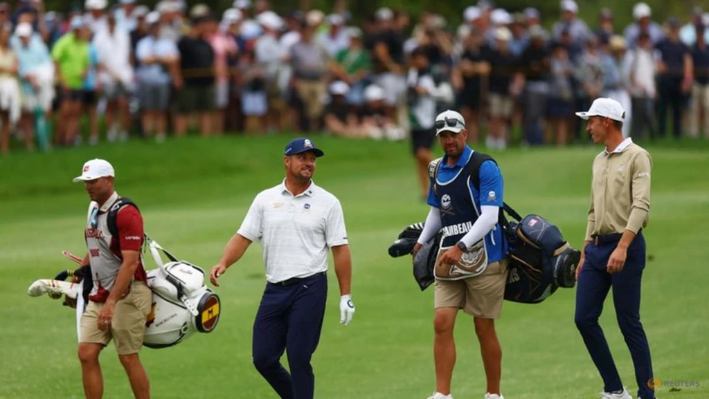 DeChambeau Leads LIV Golf in South Africa After Eagle-Filled Round