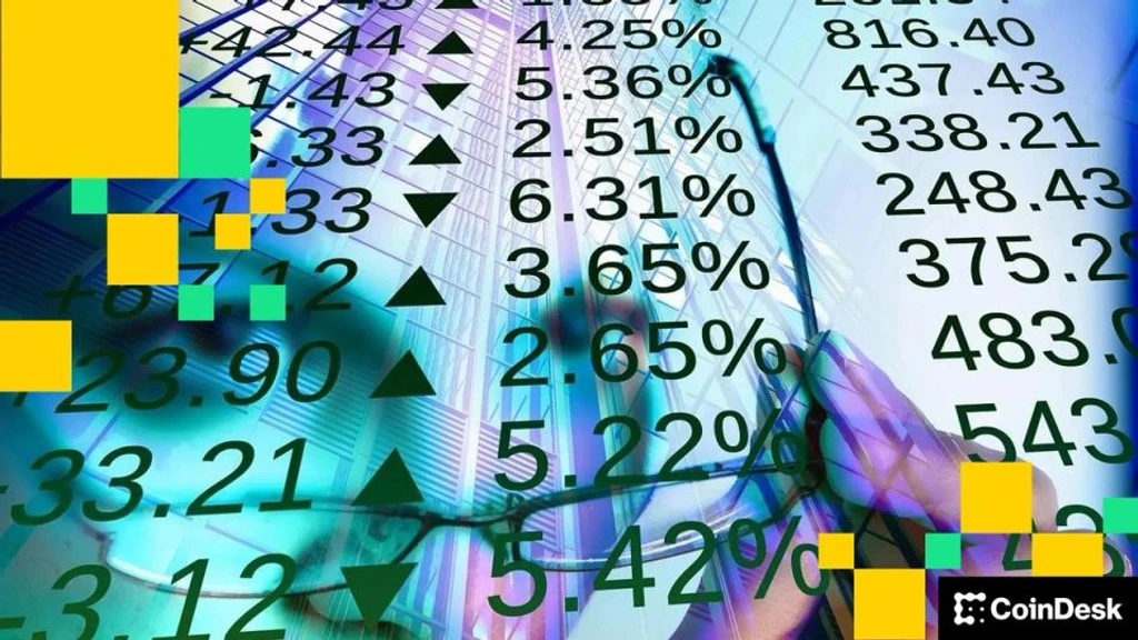 Bitcoin Dips Amid Market Volatility, Weekly Gains Hold