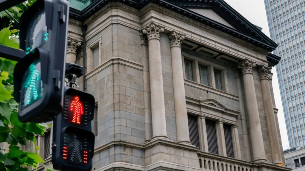 Bank of Japan to Hit 31-Year Rate Peak, Signals More Hikes Ahead