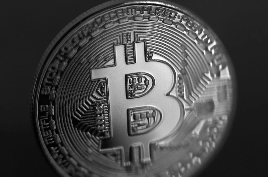 Bitcoin Rejection Near $78K Triggers Sell-Off, Key Support Levels in Focus