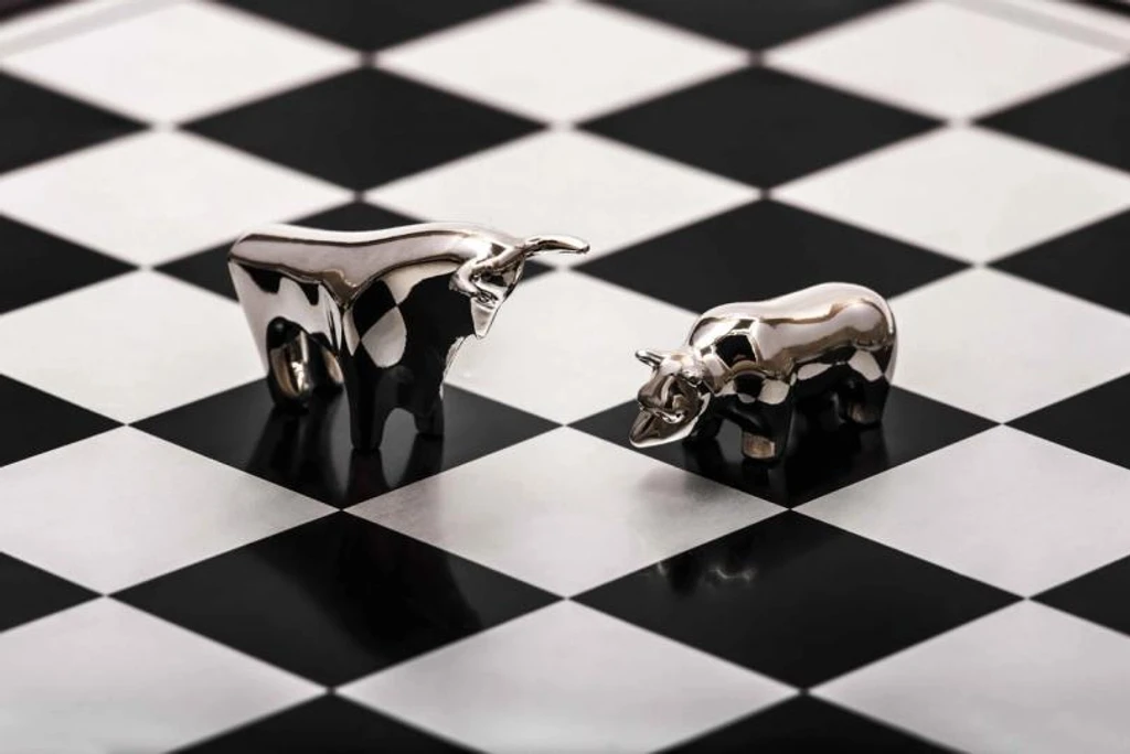 Bitcoin Drops Below $71,000 as Strategy Sells BTC and Stocks Pause