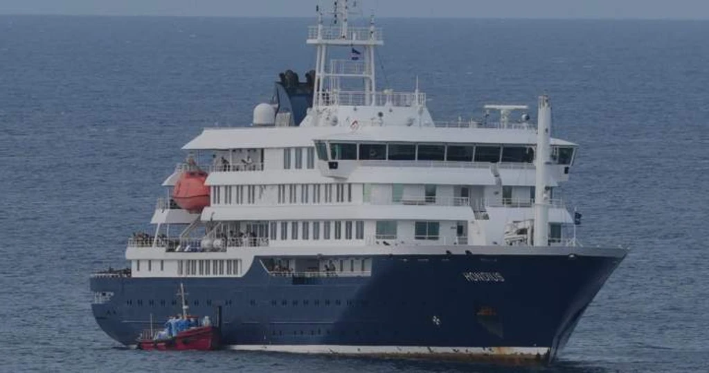 Four Canadians on Hantavirus-Stricken Cruise to Meet Consular Officials