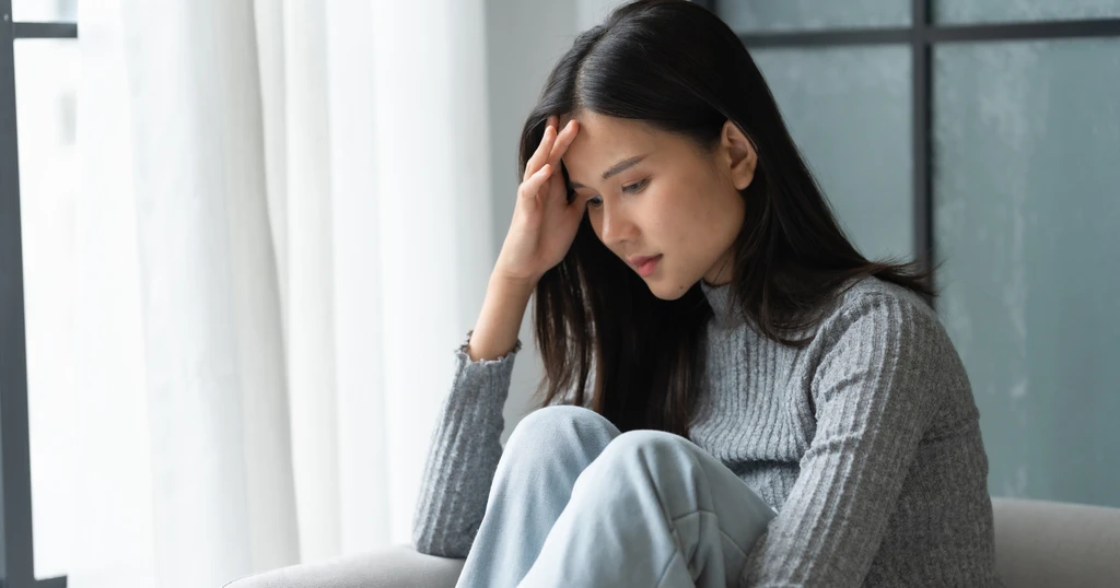 Why Lack of Early Affection Leads to Trust Issues