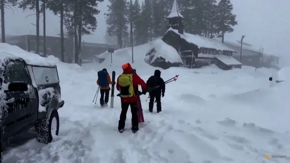 California Avalanche Claims Eight Skiers; One Remains Missing