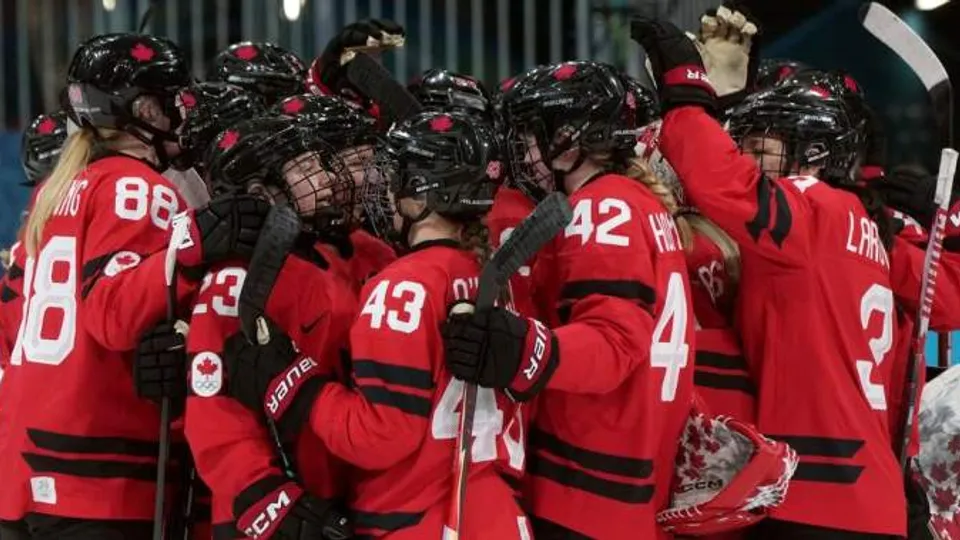 Canada Aims to Upset Dominant U.S. for Olympic Hockey Gold