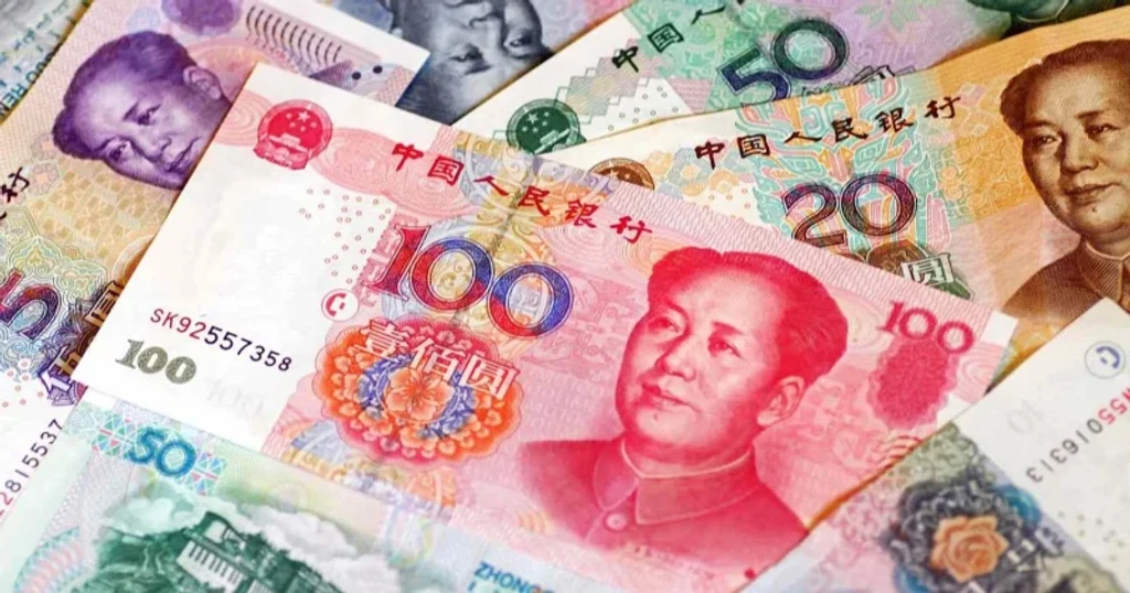 Chinese Banks Hike Dollar Deposit Rates to Slow Yuan Rally
