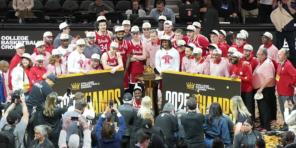 College Basketball Crown Returns With $500K NIL Prize Pool
