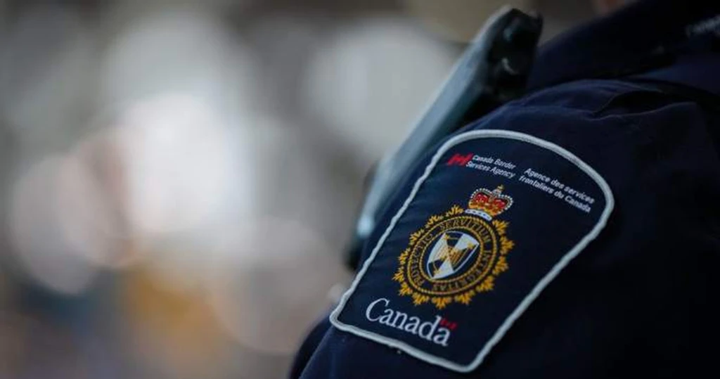 Canada Halts Deportations to Israel and Lebanon Amid Regional Conflict