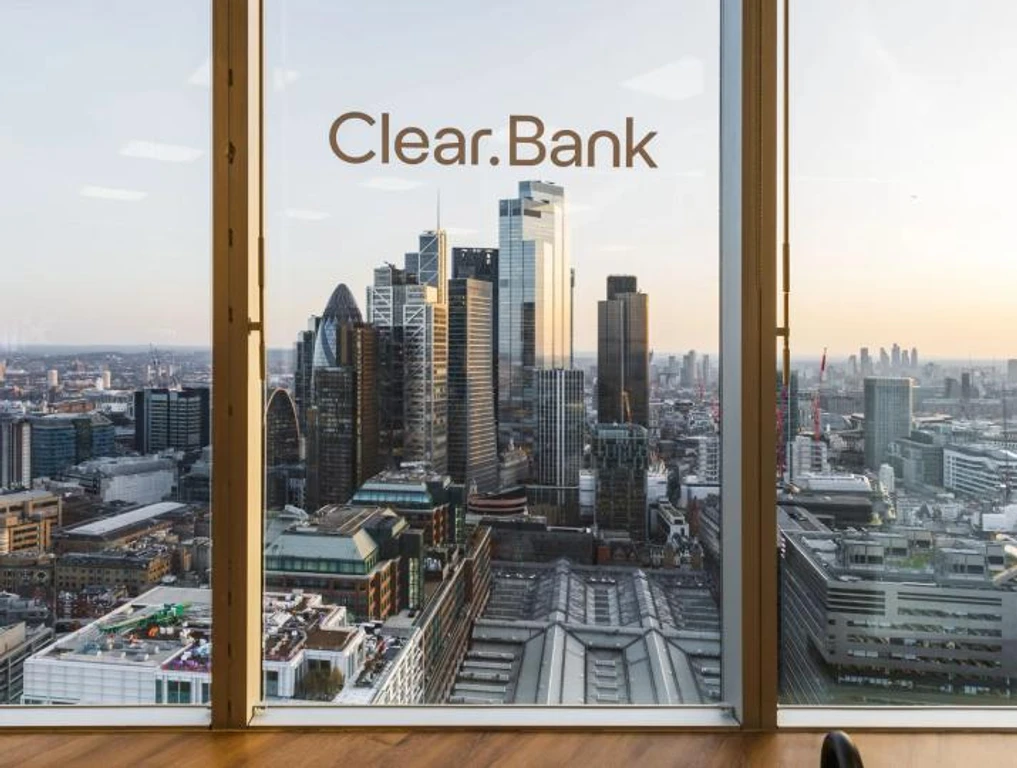 ClearBank Secures MiCA Approval, Eyes Circle Stablecoins for Institutions