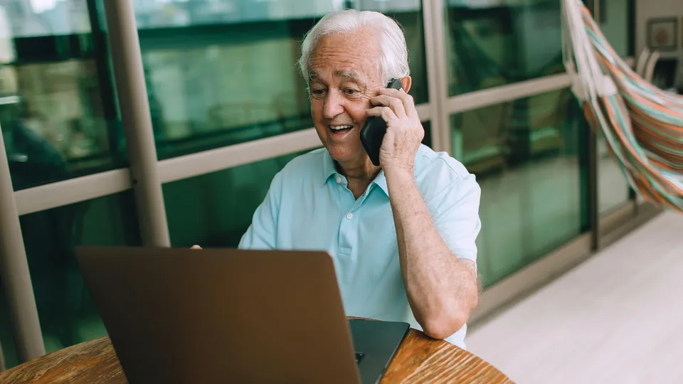 8 Signs of Exceptional Cognitive Health in Adults Over 65