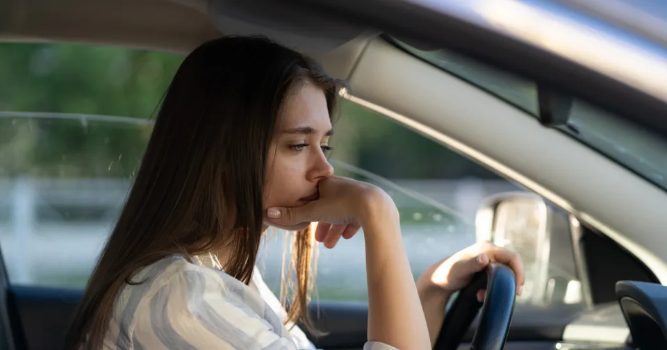 The Hidden Strength: 8 Traits of Those Carrying Invisible Burdens