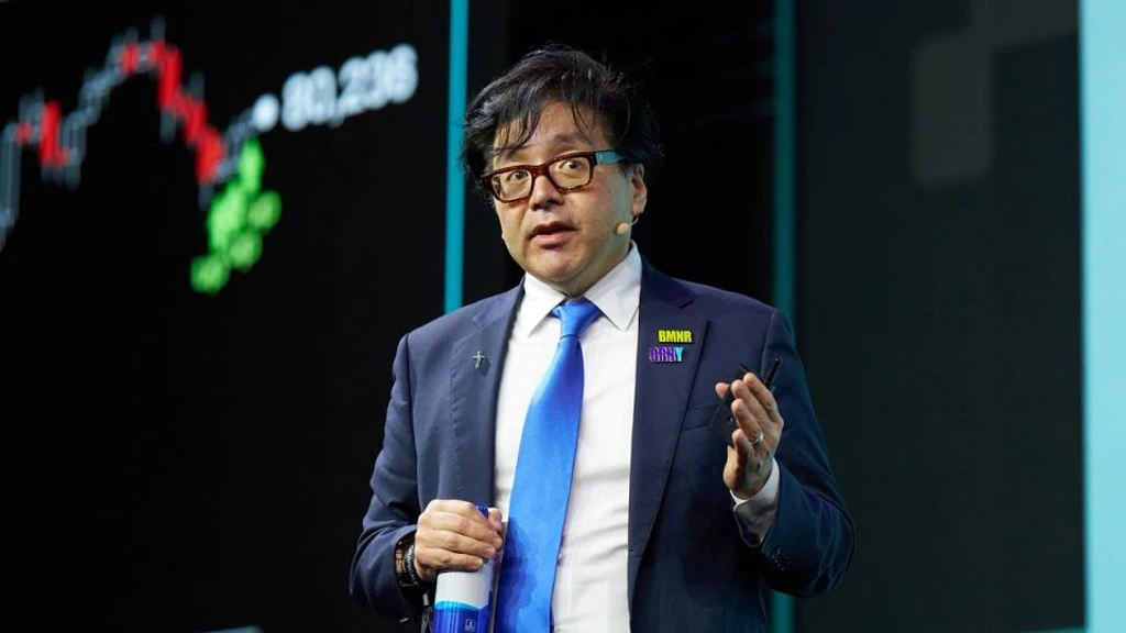 Bitmine Acquires $92 Million in Ethereum, Tom Lee Advocates for Crypto Spring