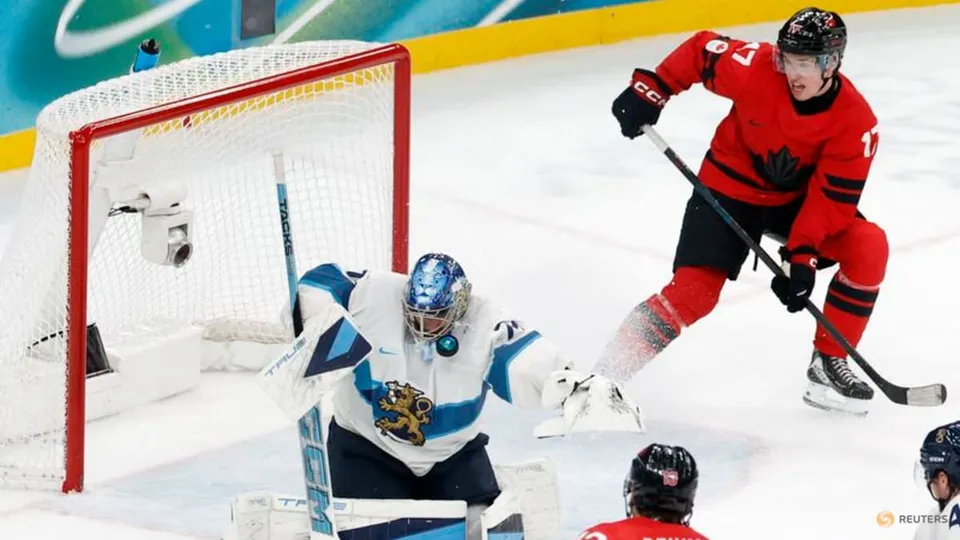 Canada Edges Finland in Thriller, Advances to Men's Olympic Hockey Gold Medal Game