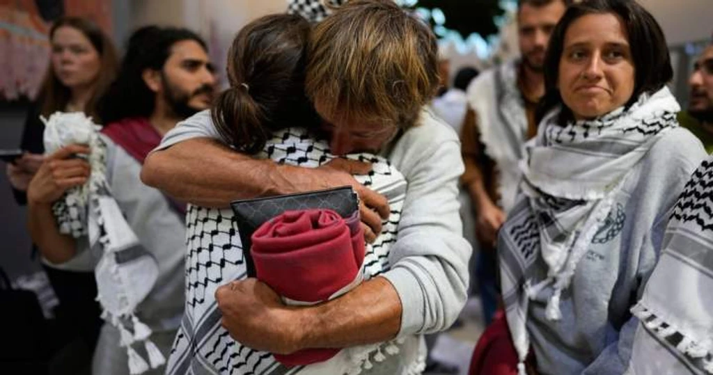 Canada Summons Israeli Envoy Over Flotilla Incident