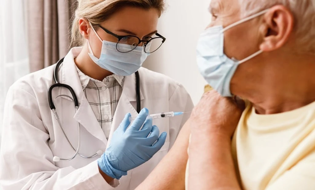 New COVID-19 Vaccine Guidance Issued for Immunocompromised Patients