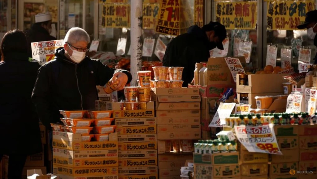 Tokyo Core Inflation Stays Below BOJ Target, Factory Output Rebounds