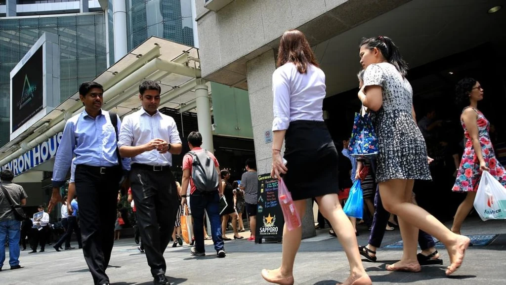 Middle East Conflict Fuels Inflation Fears in Singapore
