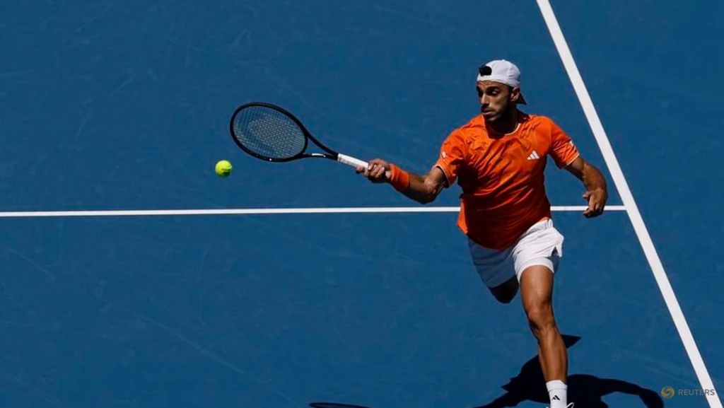 Cerundolo Stuns Medvedev at Miami Open in Historic Upset