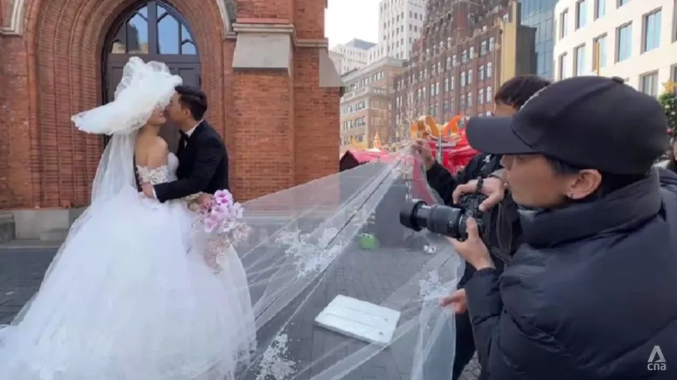 China's Marriage Rate Sees Modest Rise Amidst Lingering Demographic Concerns
