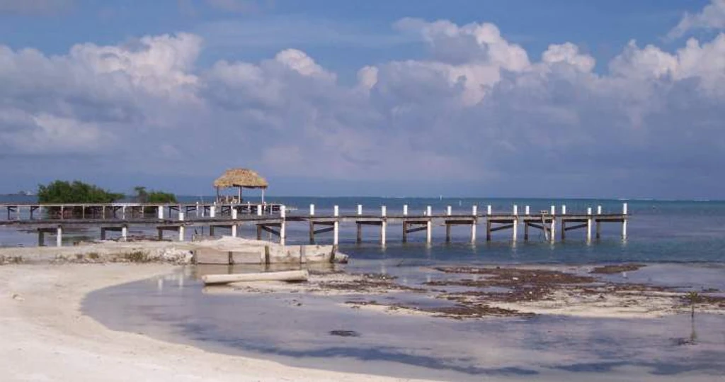 Canadian Found Dead Aboard Drifting Catamaran Off Belize Coast