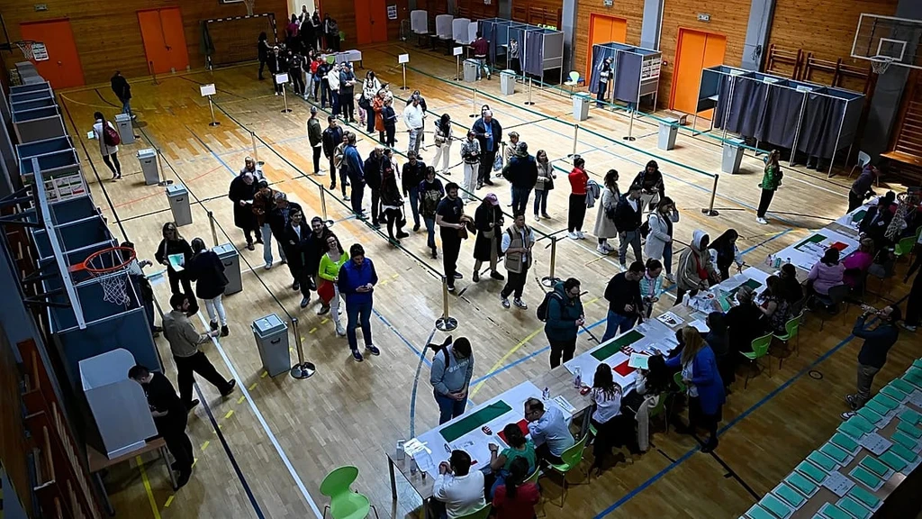 Hungary Votes: Record Turnout in Pivotal Election Challenging Orbán's 16-Year Reign