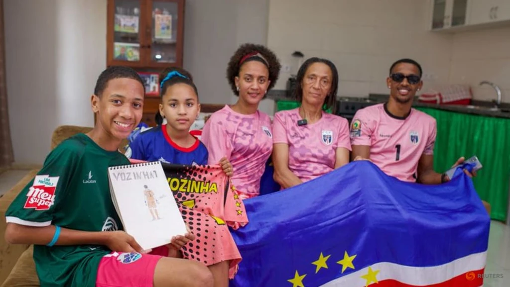 Cape Verde Goalkeeper Vozinha’s Mother Watches Historic Draw from Afar Amid Visa Hurdles