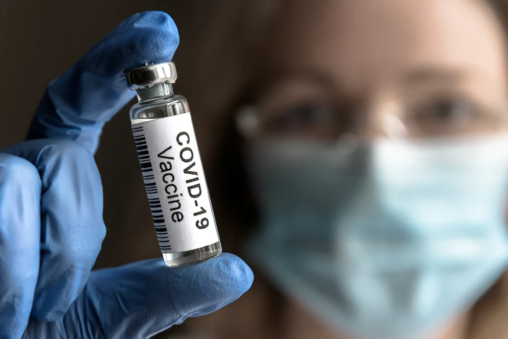 New Study Links COVID Vaccine to Heart Protection Amid Tighter Federal Access