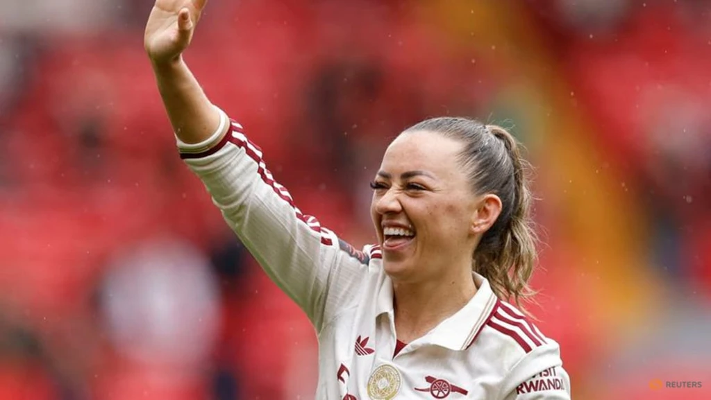 Chelsea Signs Ireland Captain Katie McCabe from Arsenal