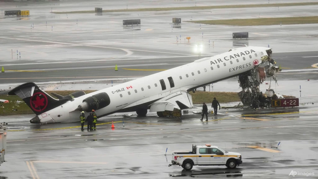 Jet Crash Kills Two as Trump Deploys ICE to Airports