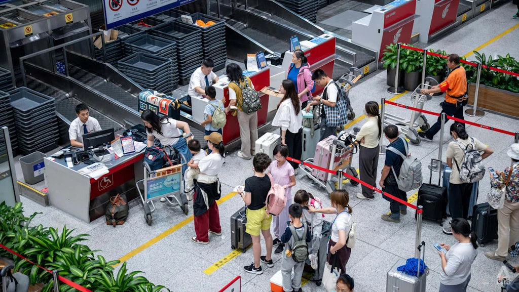 Fuel Crisis Sparks Southeast Asia Flight Cancellations for Chinese Travelers