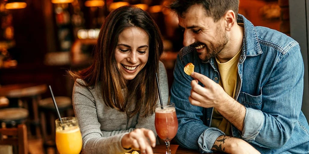 Study: Alcohol Fuels Cravings for Savory, High-Calorie Foods
